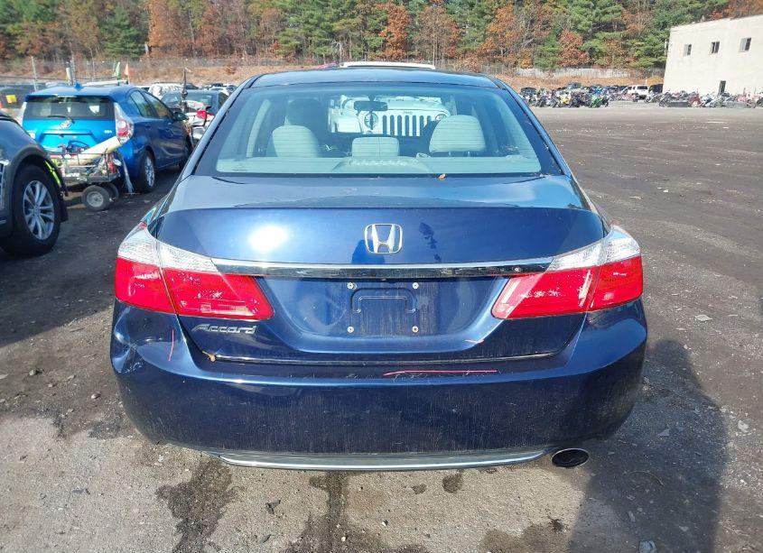Photo 17 of 2013 Honda Accord LX (VIN 1HGCR2F35DA095737)