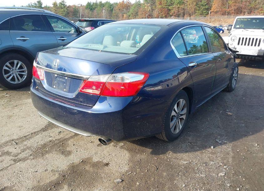 Photo 4 of 2013 Honda Accord LX (VIN 1HGCR2F35DA095737)