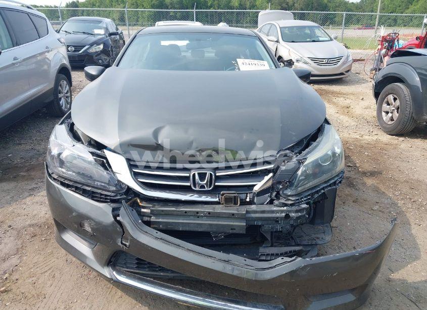 Photo 13 of 2013 Honda Accord LX (VIN 1HGCR2F35DA099920)