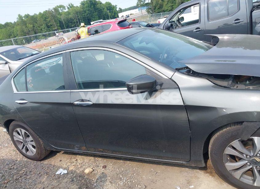 Photo 14 of 2013 Honda Accord LX (VIN 1HGCR2F35DA099920)