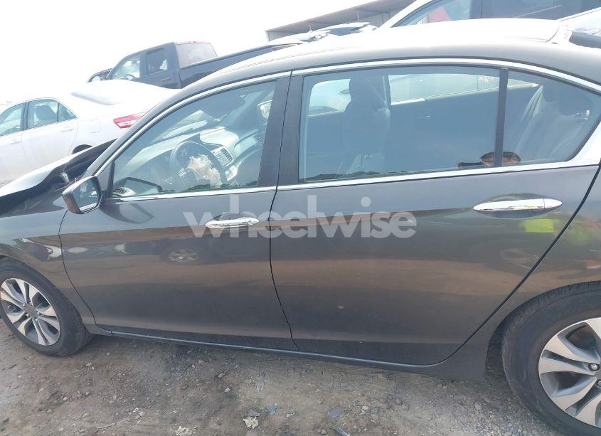 Photo 15 of 2013 Honda Accord LX (VIN 1HGCR2F35DA099920)