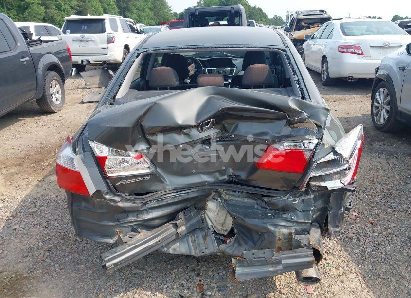 Photo 17 of 2013 Honda Accord LX (VIN 1HGCR2F35DA099920)