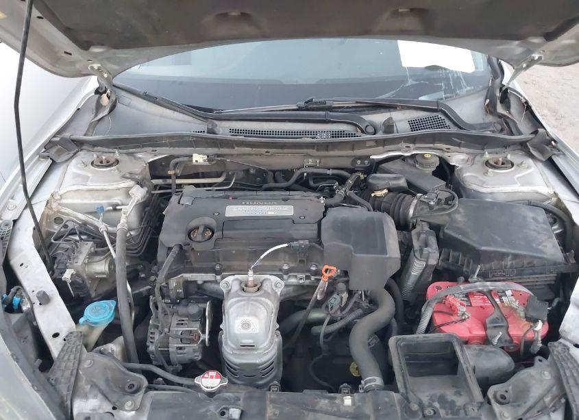 Photo 10 of 2013 Honda Accord LX (VIN 1HGCR2F35DA113671)