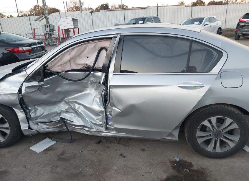 Photo 14 of 2013 Honda Accord LX (VIN 1HGCR2F35DA113671)