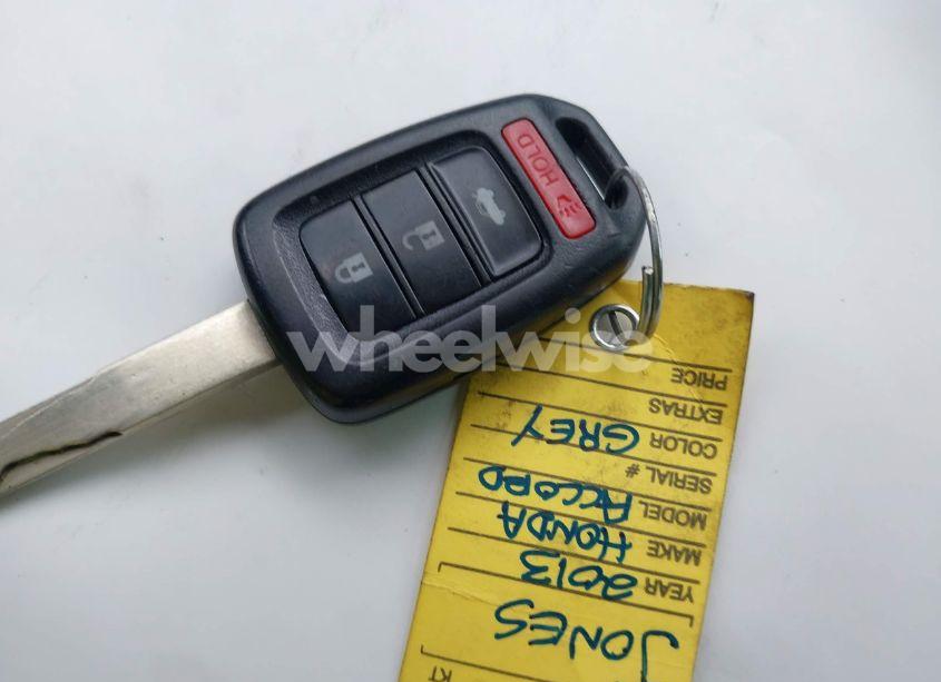 Photo 11 of 2013 Honda Accord LX (VIN 1HGCR2F35DA122516)