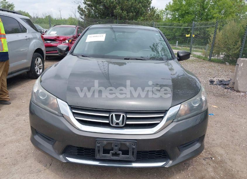 Photo 12 of 2013 Honda Accord LX (VIN 1HGCR2F35DA122516)