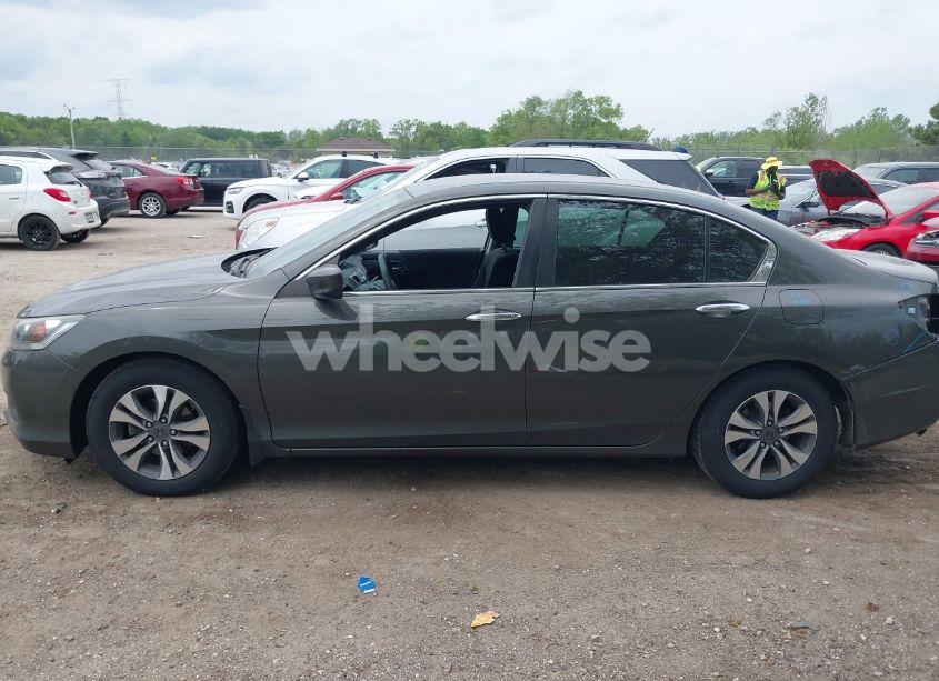 Photo 14 of 2013 Honda Accord LX (VIN 1HGCR2F35DA122516)