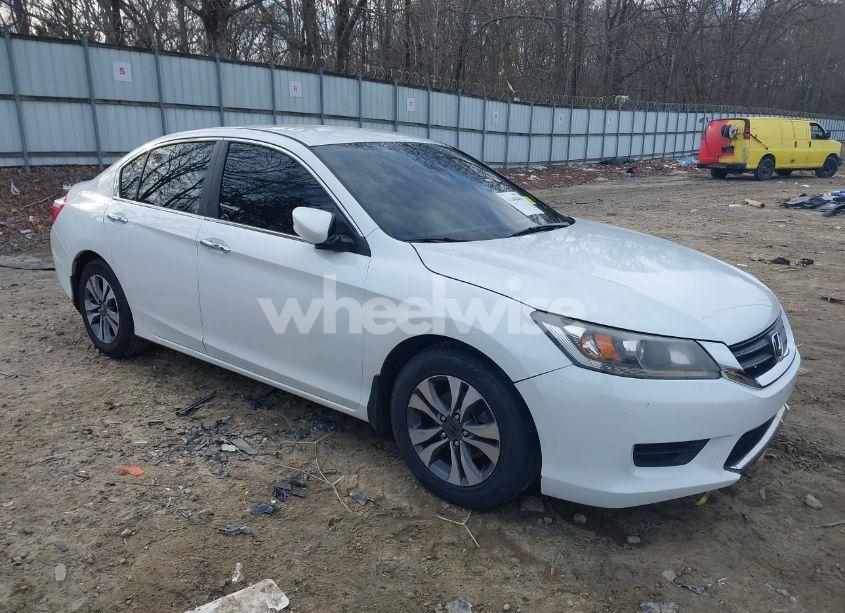 2013 Honda Accord LX (VIN 1HGCR2F35DA143219) main photo