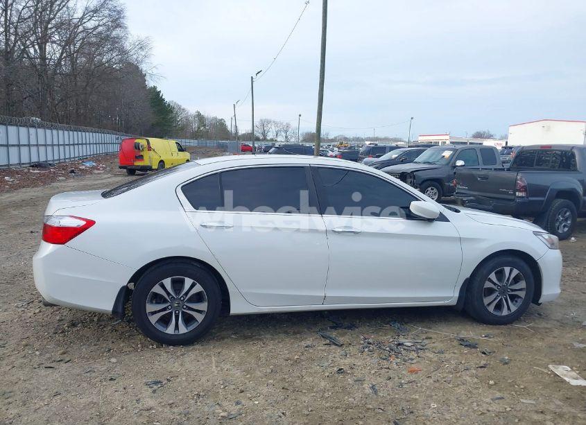Photo 13 of 2013 Honda Accord LX (VIN 1HGCR2F35DA143219)