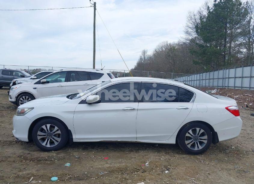 Photo 14 of 2013 Honda Accord LX (VIN 1HGCR2F35DA143219)