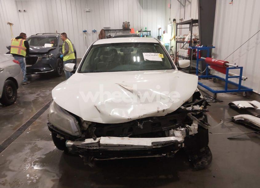 Photo 13 of 2013 Honda Accord LX (VIN 1HGCR2F35DA152843)