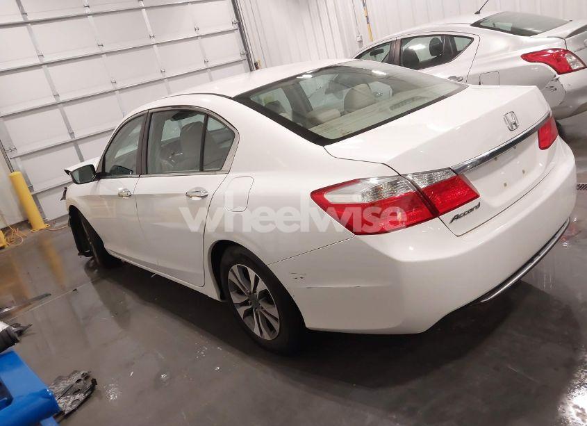 Photo 15 of 2013 Honda Accord LX (VIN 1HGCR2F35DA152843)