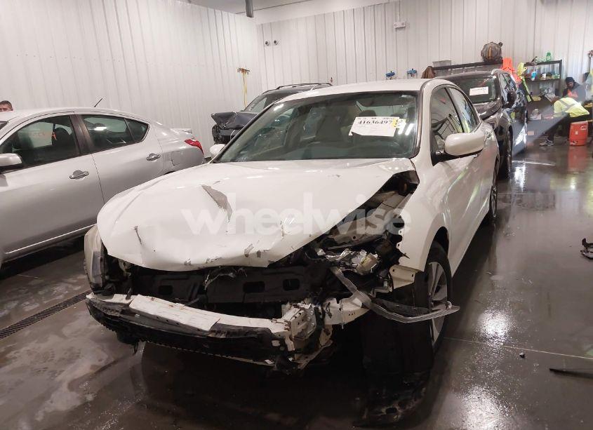 Photo 6 of 2013 Honda Accord LX (VIN 1HGCR2F35DA152843)