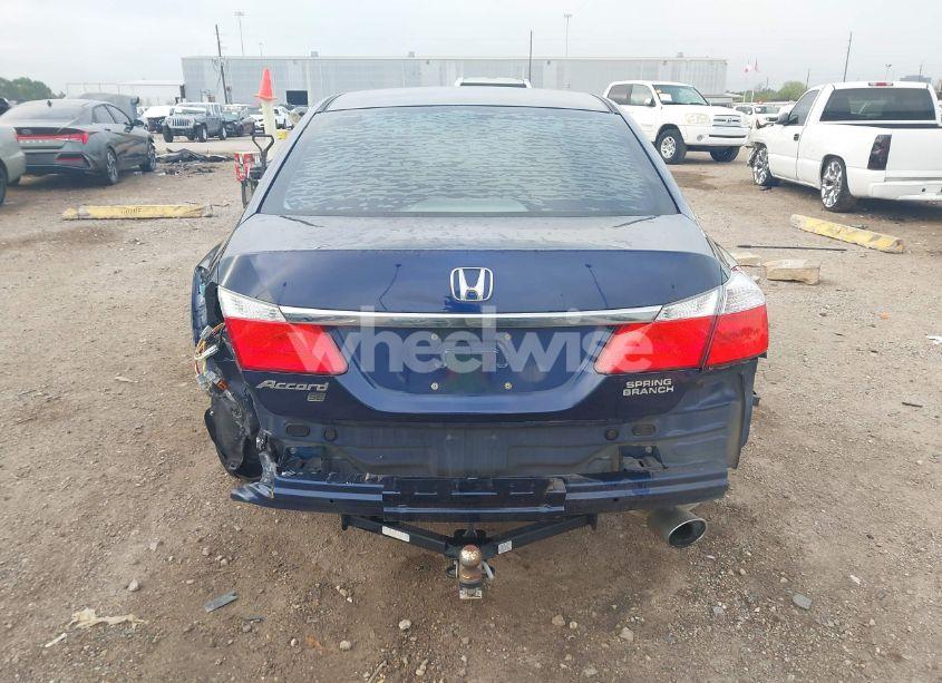 Photo 17 of 2013 Honda Accord LX (VIN 1HGCR2F35DA173644)