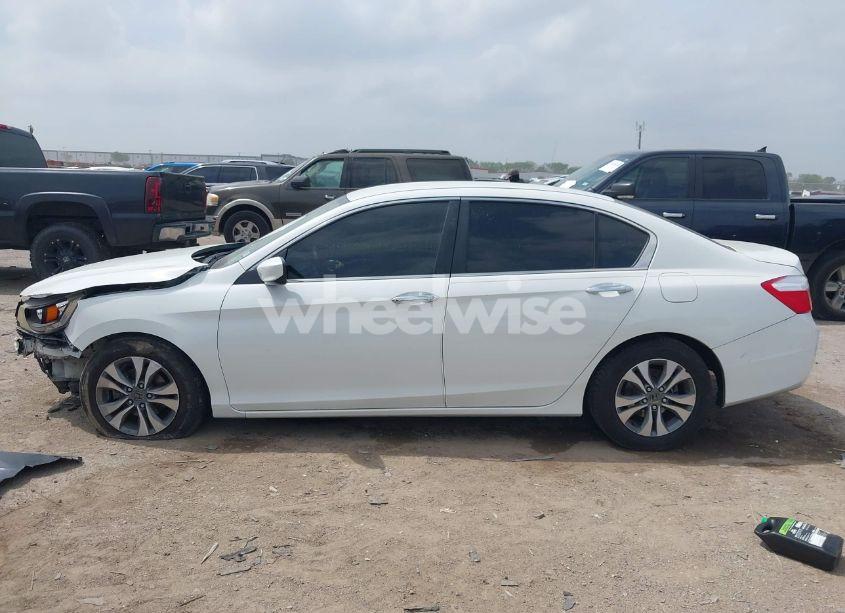 Photo 14 of 2013 Honda Accord LX (VIN 1HGCR2F35DA187141)