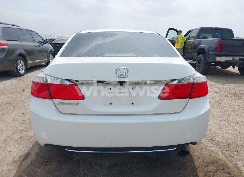 Photo 16 of 2013 Honda Accord LX (VIN 1HGCR2F35DA187141)