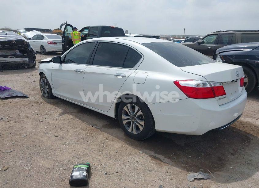 Photo 3 of 2013 Honda Accord LX (VIN 1HGCR2F35DA187141)