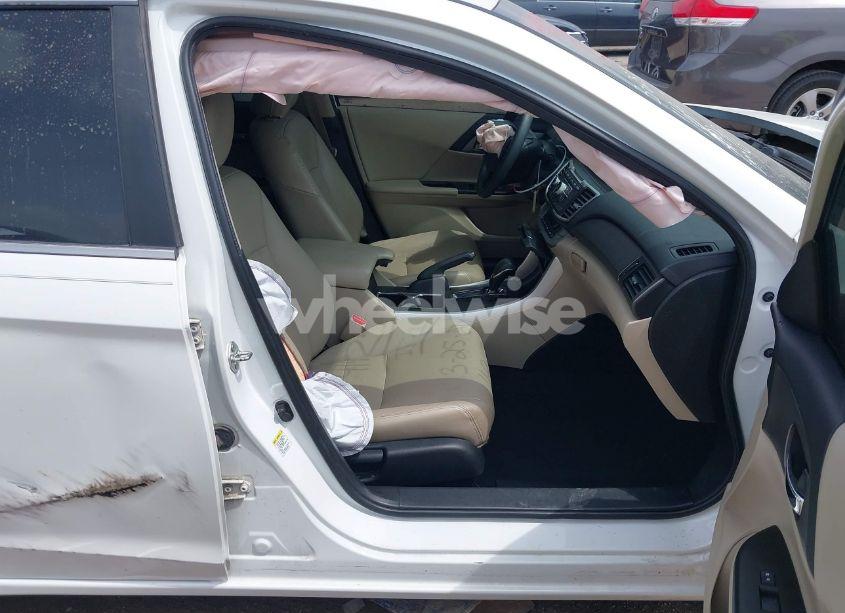 Photo 5 of 2013 Honda Accord LX (VIN 1HGCR2F35DA187141)