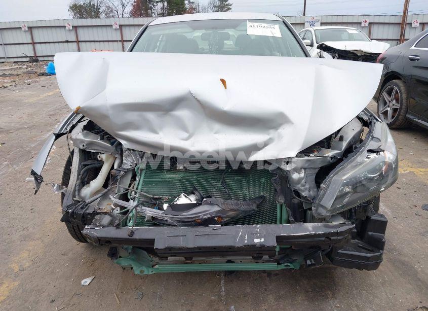 Photo 12 of 2013 Honda Accord LX (VIN 1HGCR2F35DA187849)