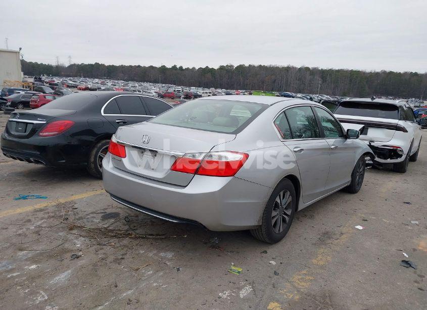 Photo 4 of 2013 Honda Accord LX (VIN 1HGCR2F35DA187849)