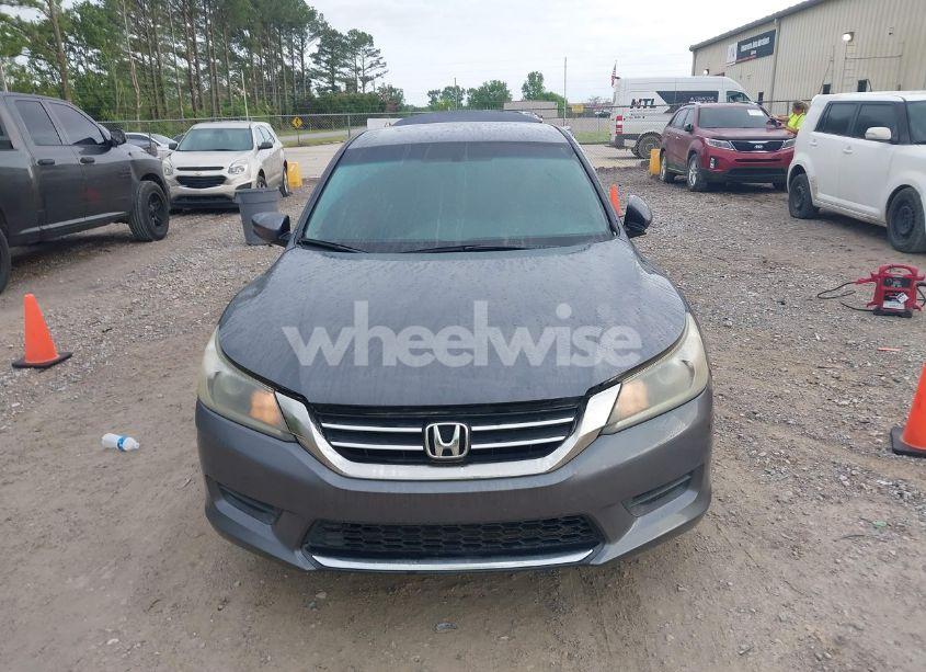 Photo 12 of 2013 Honda Accord LX (VIN 1HGCR2F35DA203712)