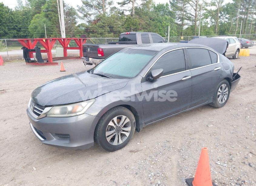 Photo 2 of 2013 Honda Accord LX (VIN 1HGCR2F35DA203712)