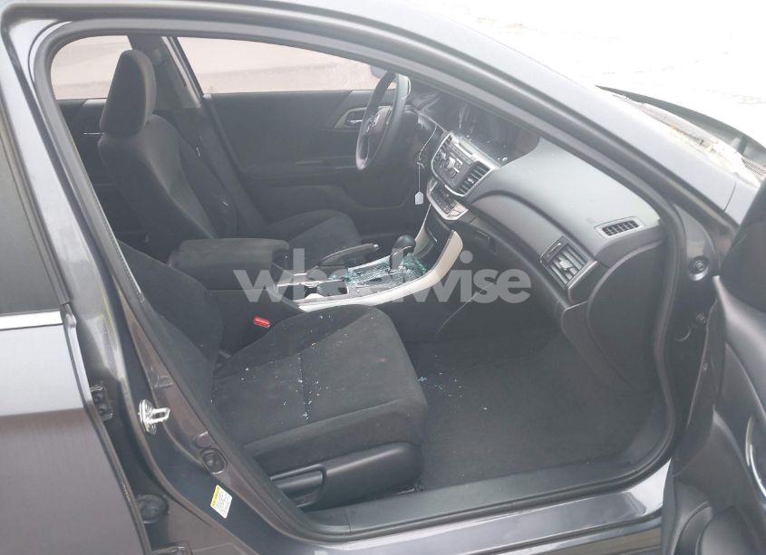 Photo 5 of 2013 Honda Accord LX (VIN 1HGCR2F35DA203712)