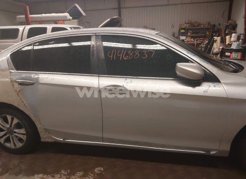 Photo 14 of 2013 Honda Accord LX (VIN 1HGCR2F35DA224995)