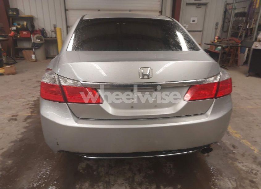 Photo 17 of 2013 Honda Accord LX (VIN 1HGCR2F35DA224995)