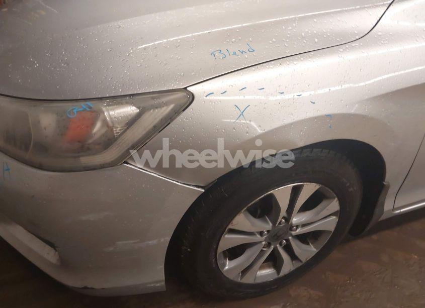 Photo 6 of 2013 Honda Accord LX (VIN 1HGCR2F35DA224995)