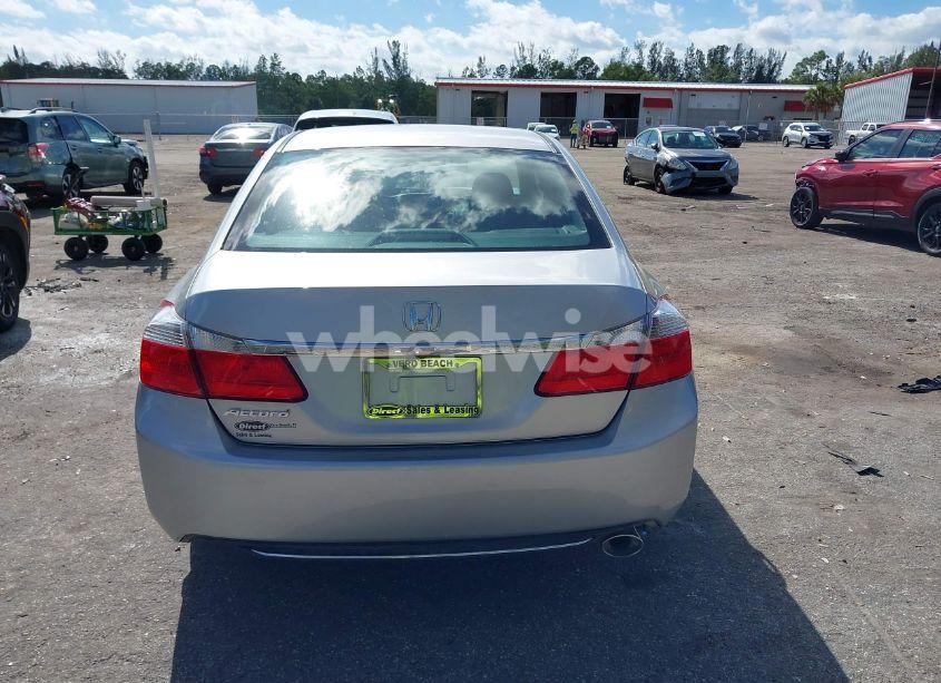 Photo 16 of 2013 Honda Accord LX (VIN 1HGCR2F35DA236712)