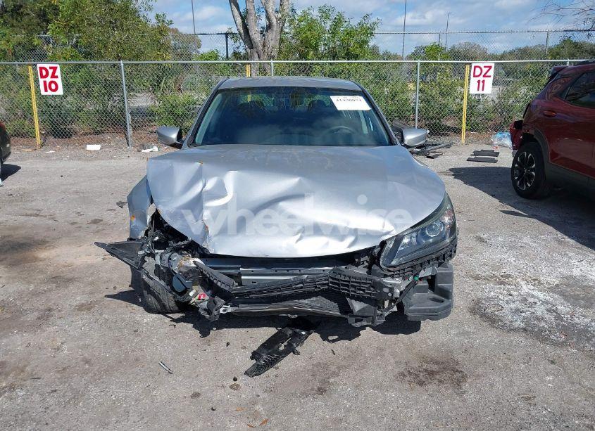 Photo 6 of 2013 Honda Accord LX (VIN 1HGCR2F35DA236712)