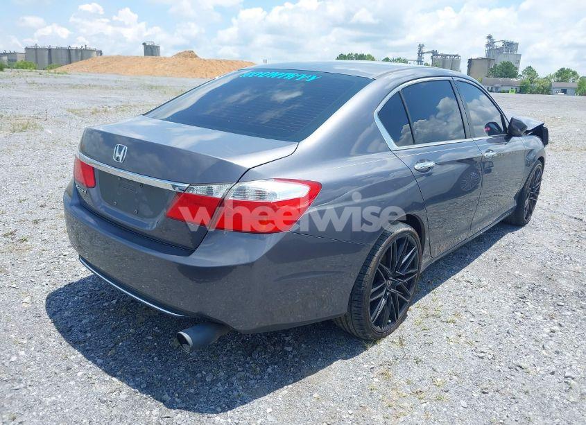 Photo 4 of 2013 Honda Accord LX (VIN 1HGCR2F35DA236886)