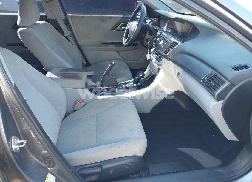 Photo 5 of 2013 Honda Accord LX (VIN 1HGCR2F35DA236886)