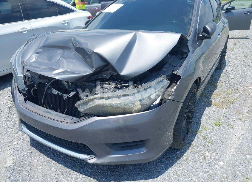 Photo 6 of 2013 Honda Accord LX (VIN 1HGCR2F35DA236886)