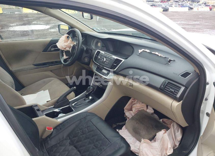 Photo 5 of 2013 Honda Accord LX (VIN 1HGCR2F35DA250674)