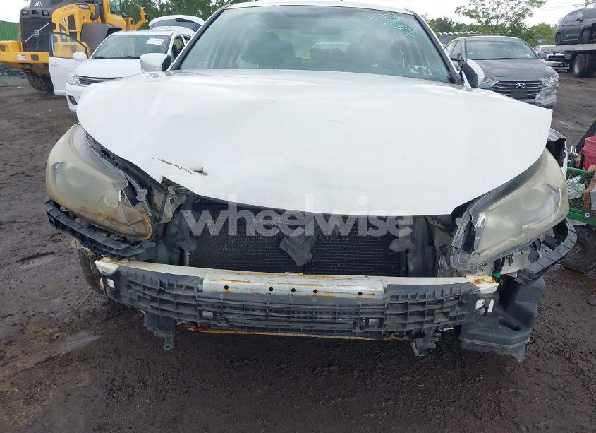 Photo 6 of 2013 Honda Accord LX (VIN 1HGCR2F35DA250674)