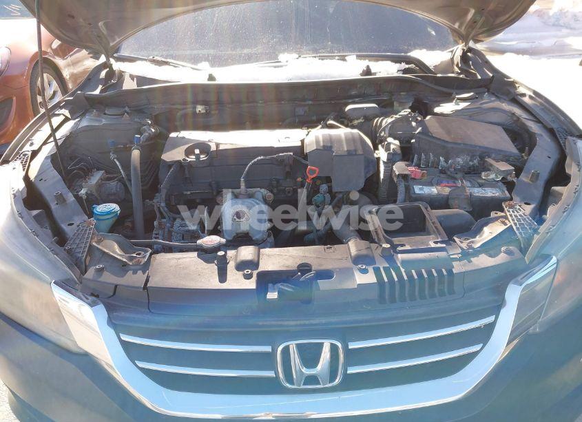Photo 10 of 2013 Honda Accord LX (VIN 1HGCR2F35DA257396)