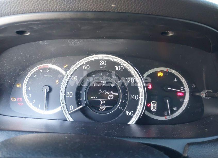 Photo 7 of 2013 Honda Accord LX (VIN 1HGCR2F35DA257396)