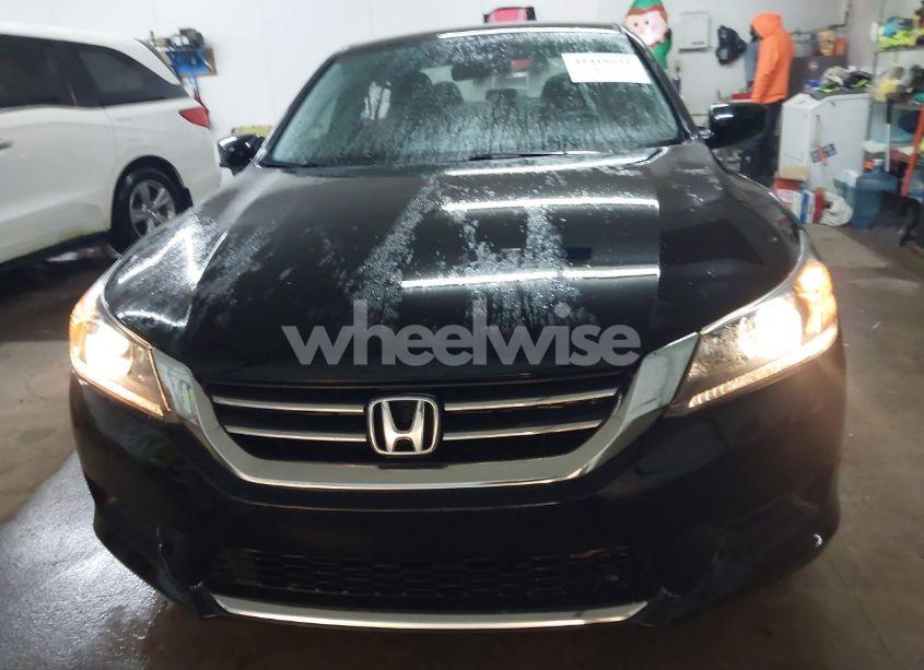 Photo 12 of 2013 Honda Accord LX (VIN 1HGCR2F35DA270469)