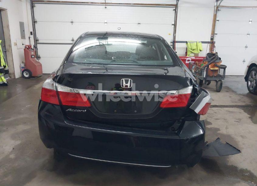 Photo 16 of 2013 Honda Accord LX (VIN 1HGCR2F35DA270469)