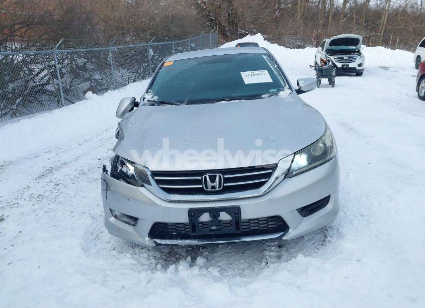 Photo 12 of 2014 Honda Accord LX (VIN 1HGCR2F35EA056941)