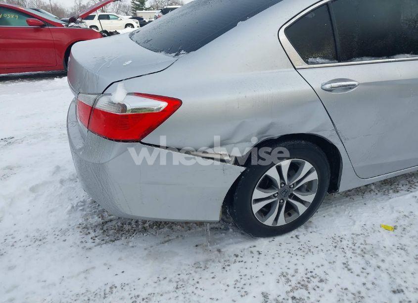 Photo 18 of 2014 Honda Accord LX (VIN 1HGCR2F35EA056941)