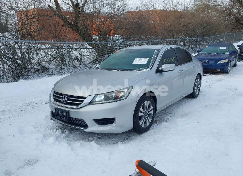 Photo 2 of 2014 Honda Accord LX (VIN 1HGCR2F35EA056941)