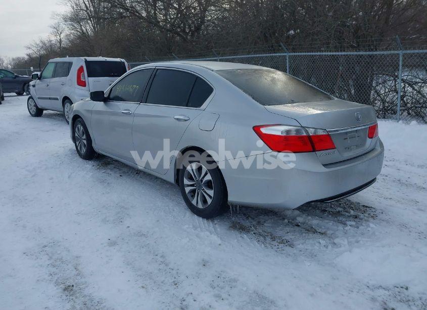 Photo 3 of 2014 Honda Accord LX (VIN 1HGCR2F35EA056941)