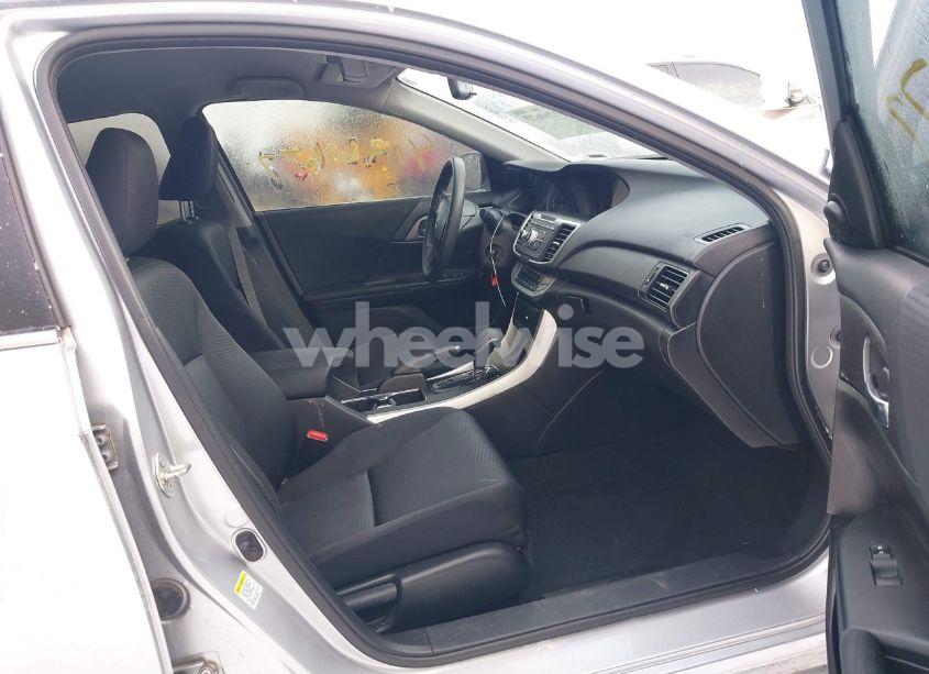 Photo 5 of 2014 Honda Accord LX (VIN 1HGCR2F35EA056941)