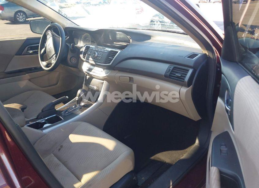 Photo 5 of 2014 Honda Accord LX (VIN 1HGCR2F35EA060570)