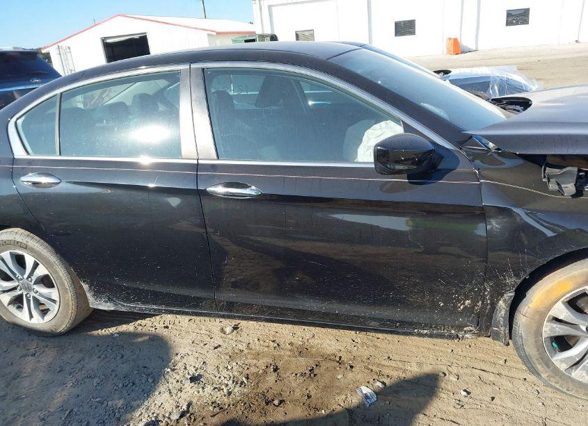 Photo 14 of 2014 Honda Accord LX (VIN 1HGCR2F35EA060617)