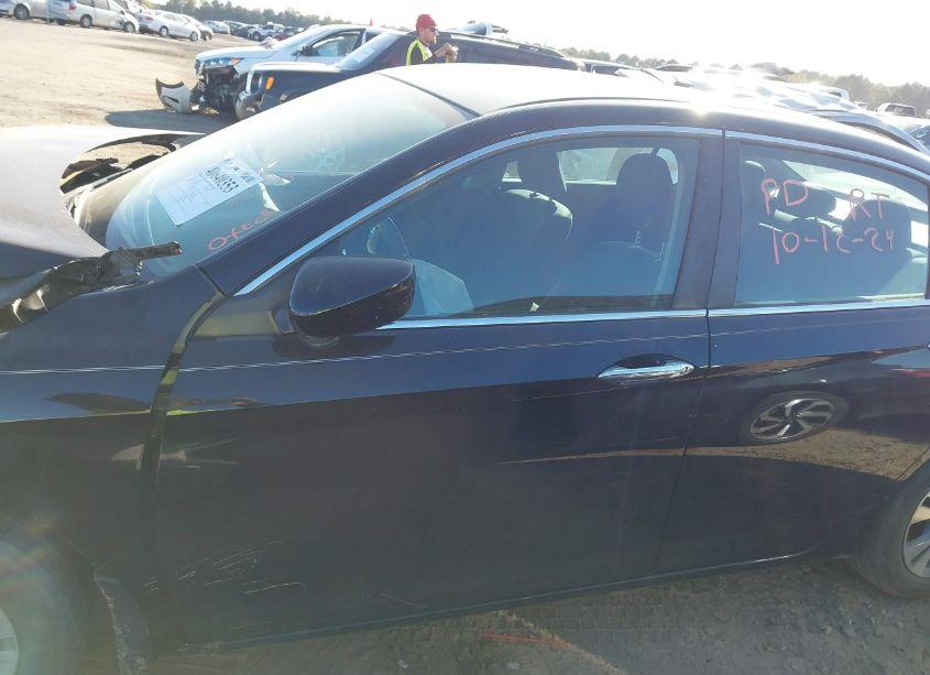 Photo 15 of 2014 Honda Accord LX (VIN 1HGCR2F35EA060617)