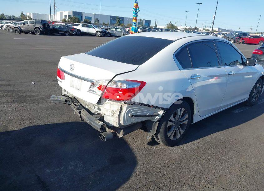 Photo 4 of 2014 Honda Accord LX (VIN 1HGCR2F35EA106494)